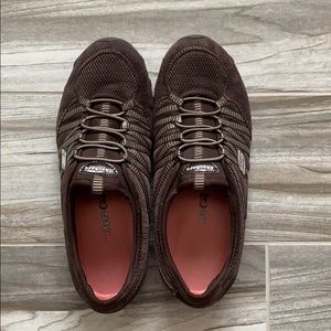 Women’s slip on Sketchers